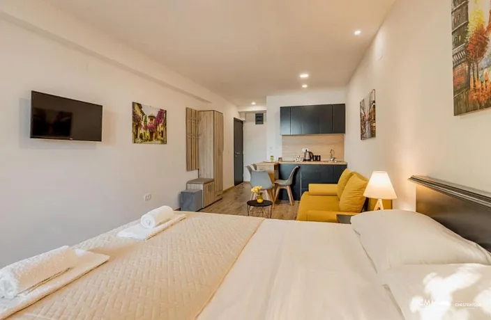 Modern Boutique Hotel with Panoramic Views – Luxury Adriatic Investment